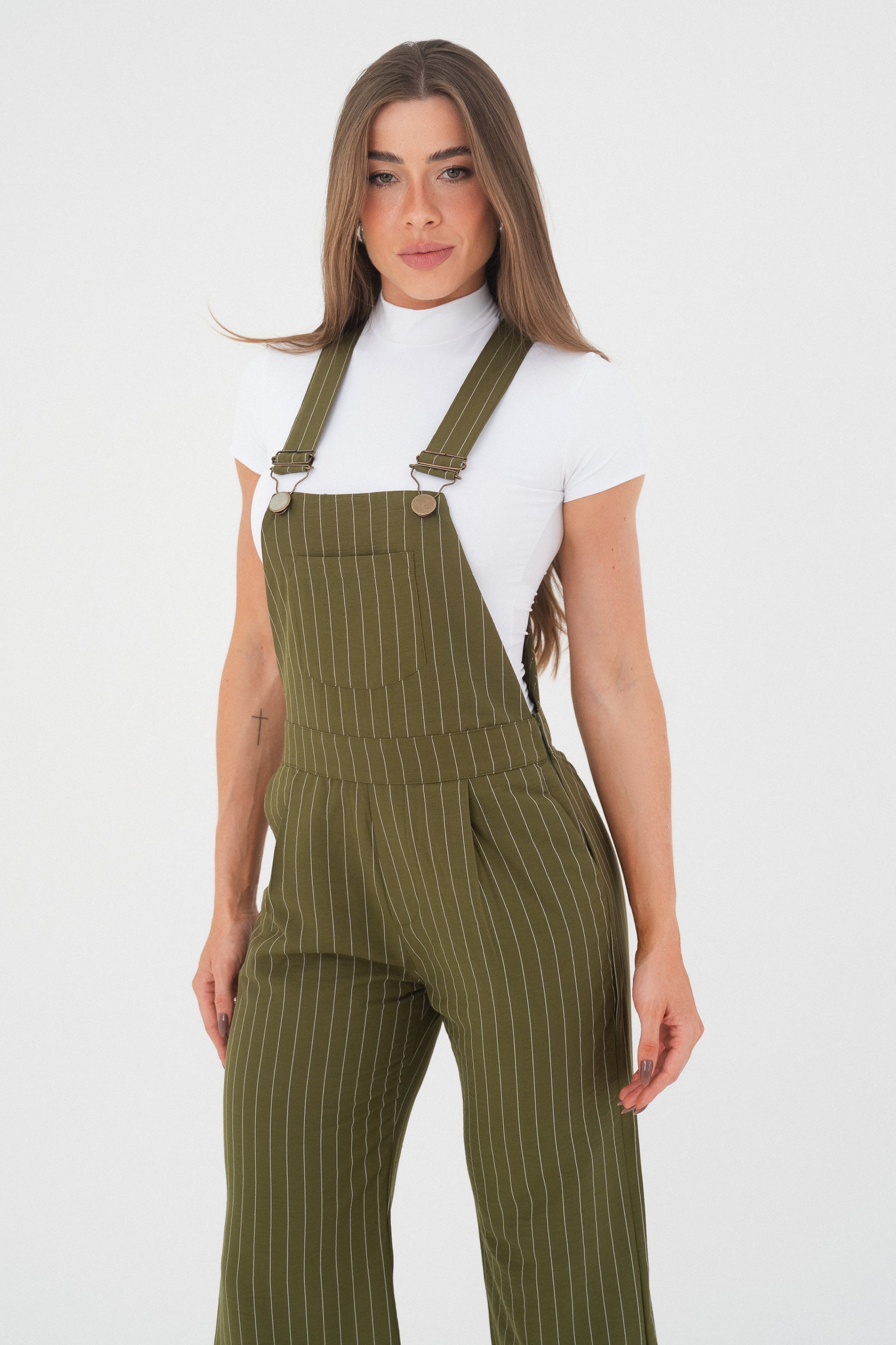 Jardineira Alfaiataria Pantalona