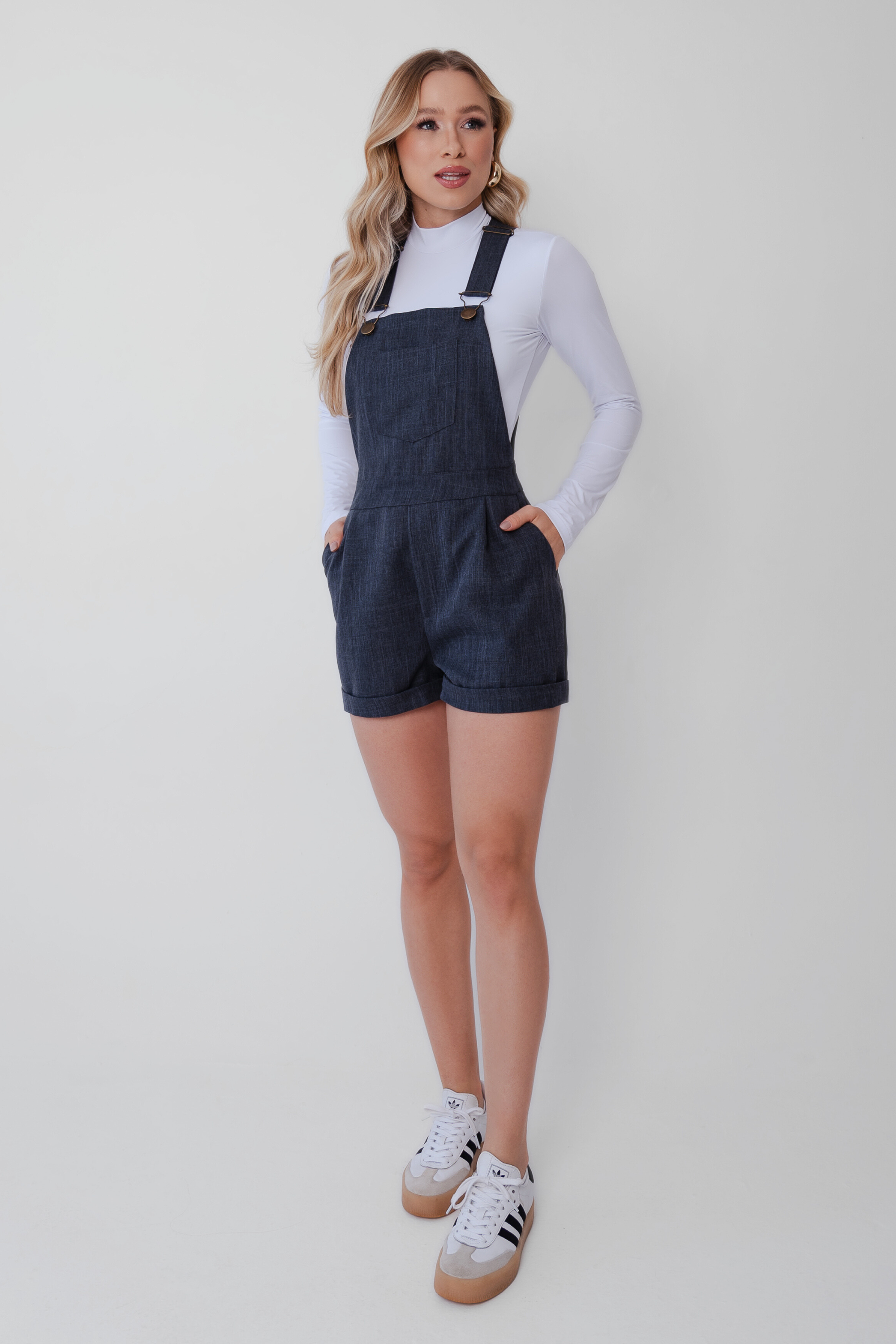 Jardineira Alfaiataria Curta