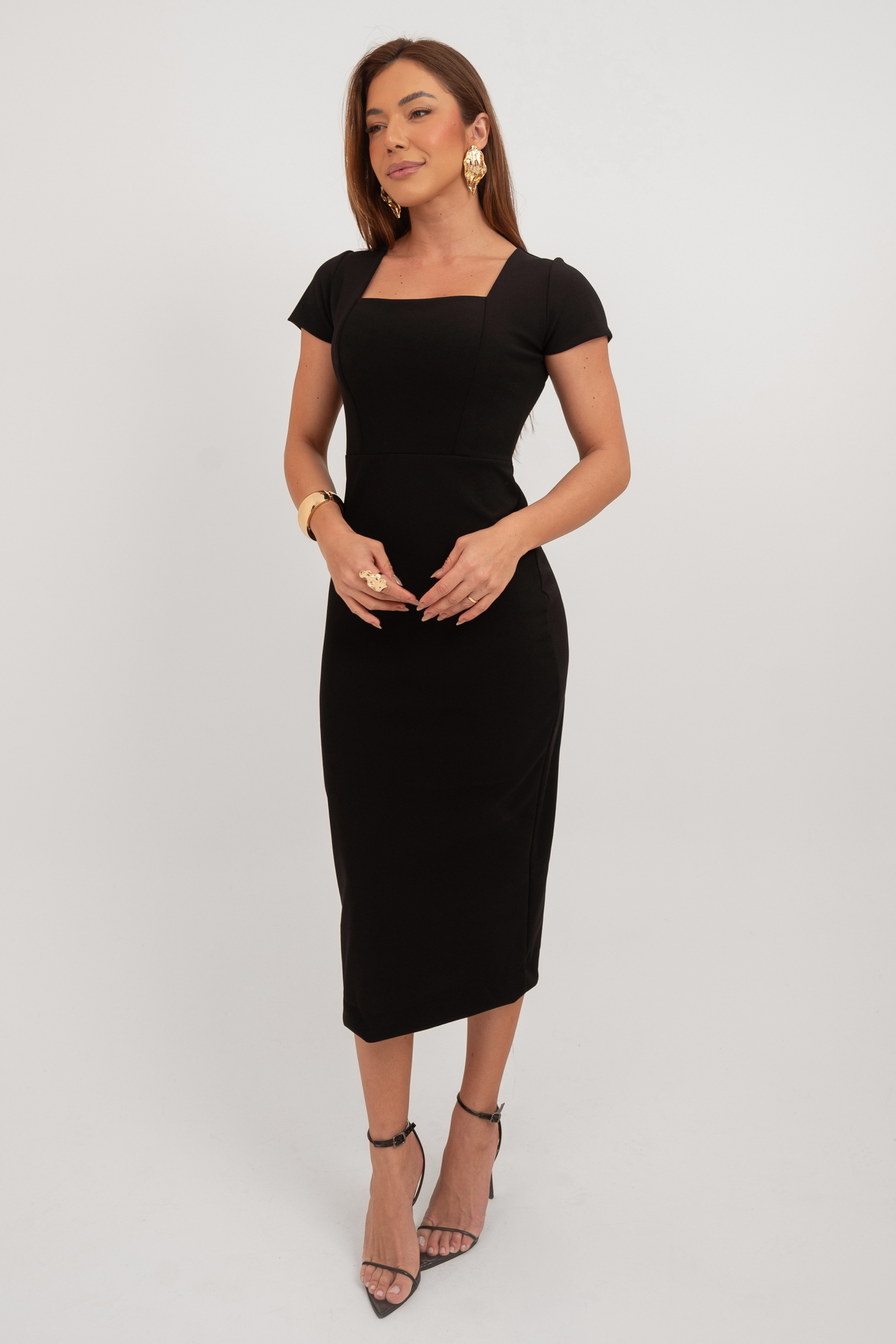 Vestido Midi Tubinho Decote Quadrado
